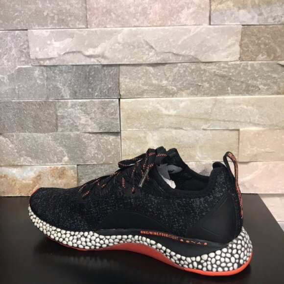 PUMA Men's Hybrid Runner Sneaker - Picture 8 of 10